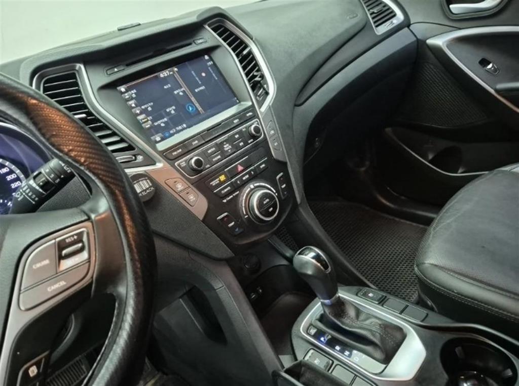 HYUNDAI Santa Fe - Vista 10