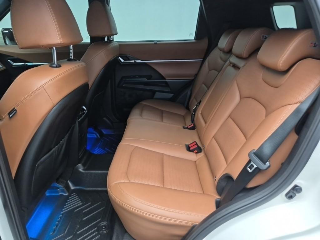 Ssangyong Torres - Vista 12