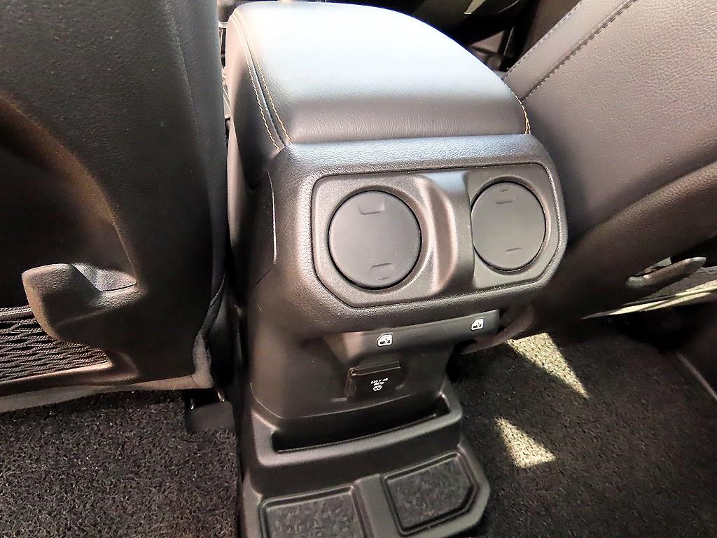 Jeep Wrangler 2024 Negro - Importación desde Corea - HF Imports Iquique - Foto 16