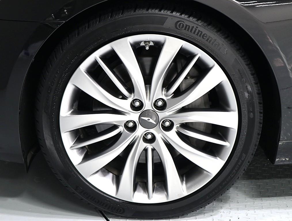 Genesis G80 - Vista 7