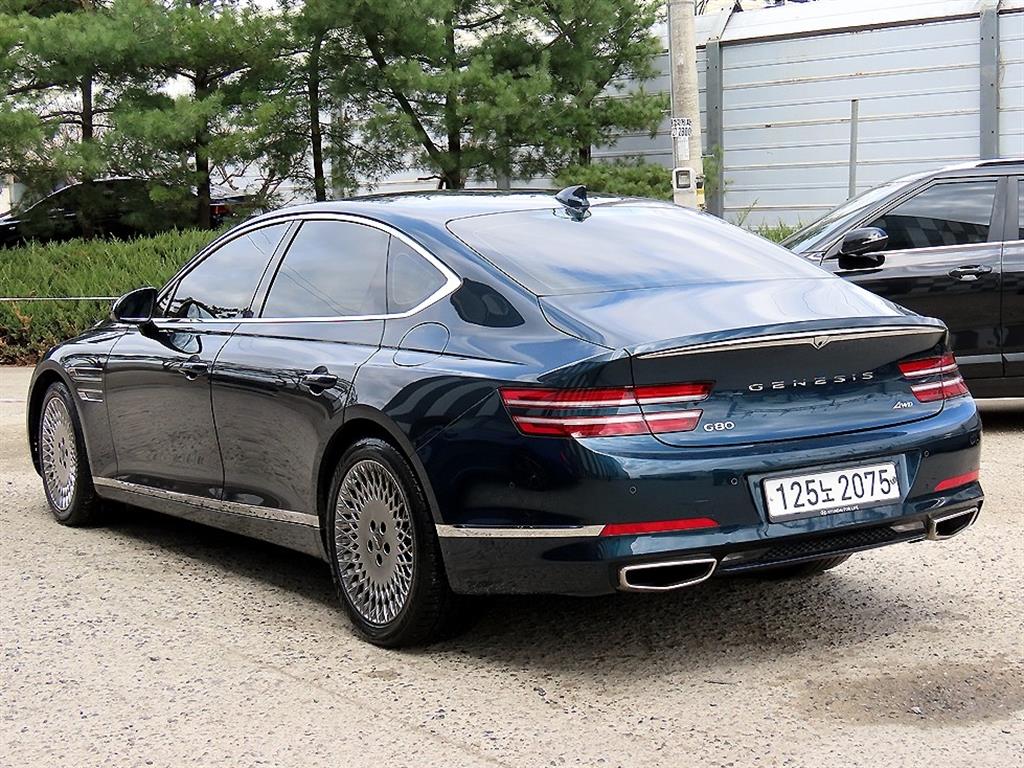 Genesis G80 - Vista 3