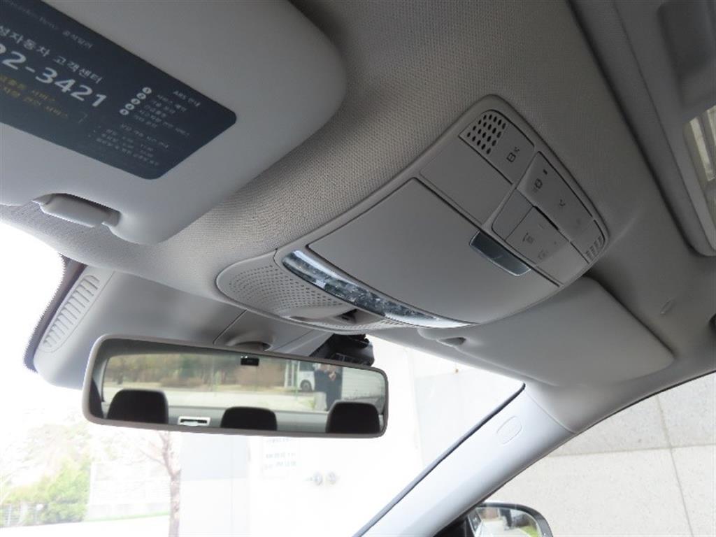 Mercedes Benz E class 2019 Blanco - Importación desde Corea - HF Imports Iquique - Foto 11