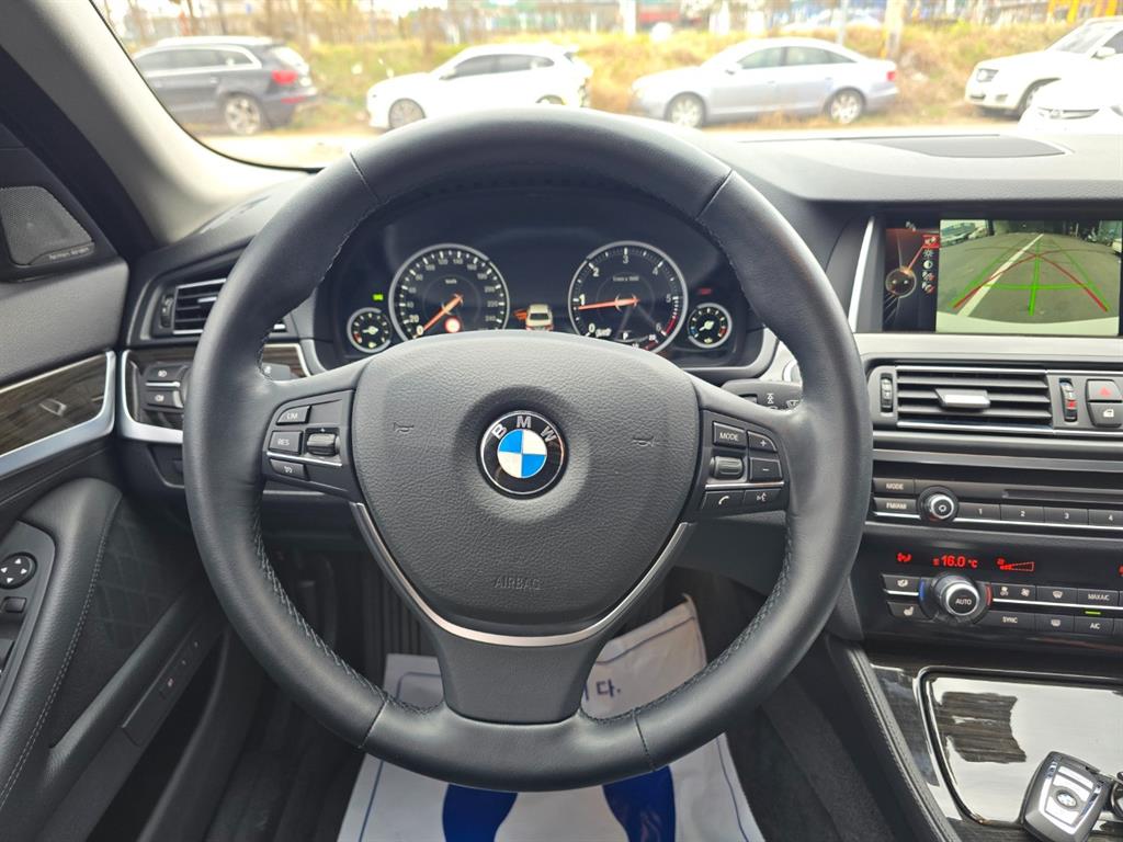 BMW 5 Series - Vista 9