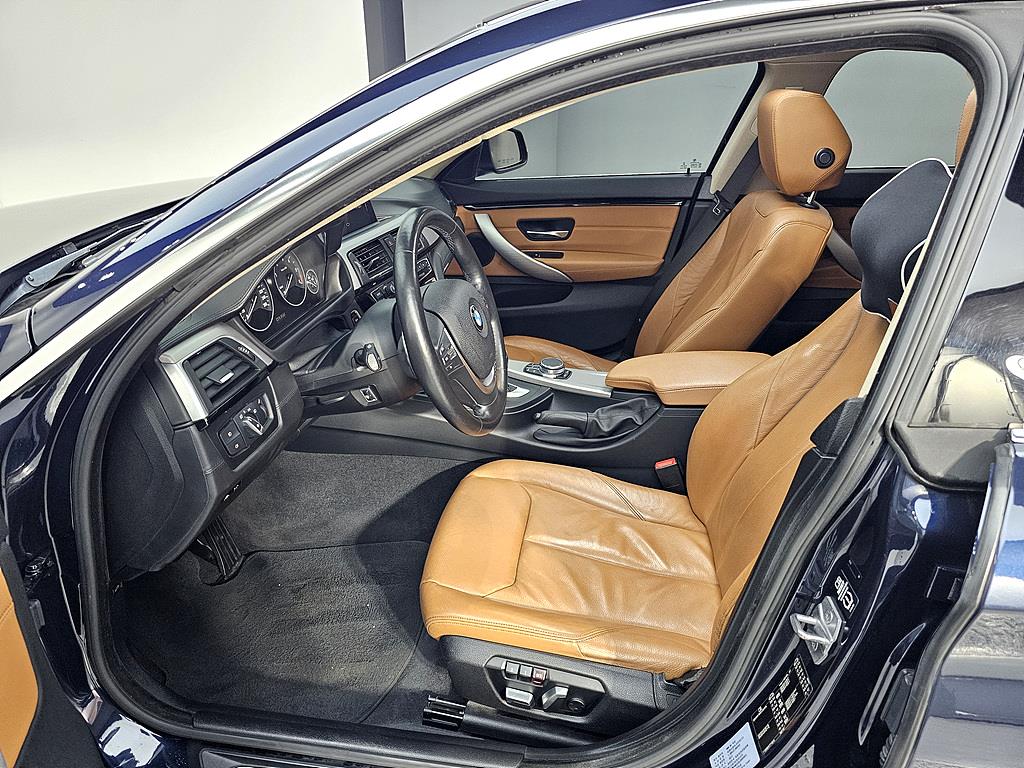 BMW 4 Series - Vista 8