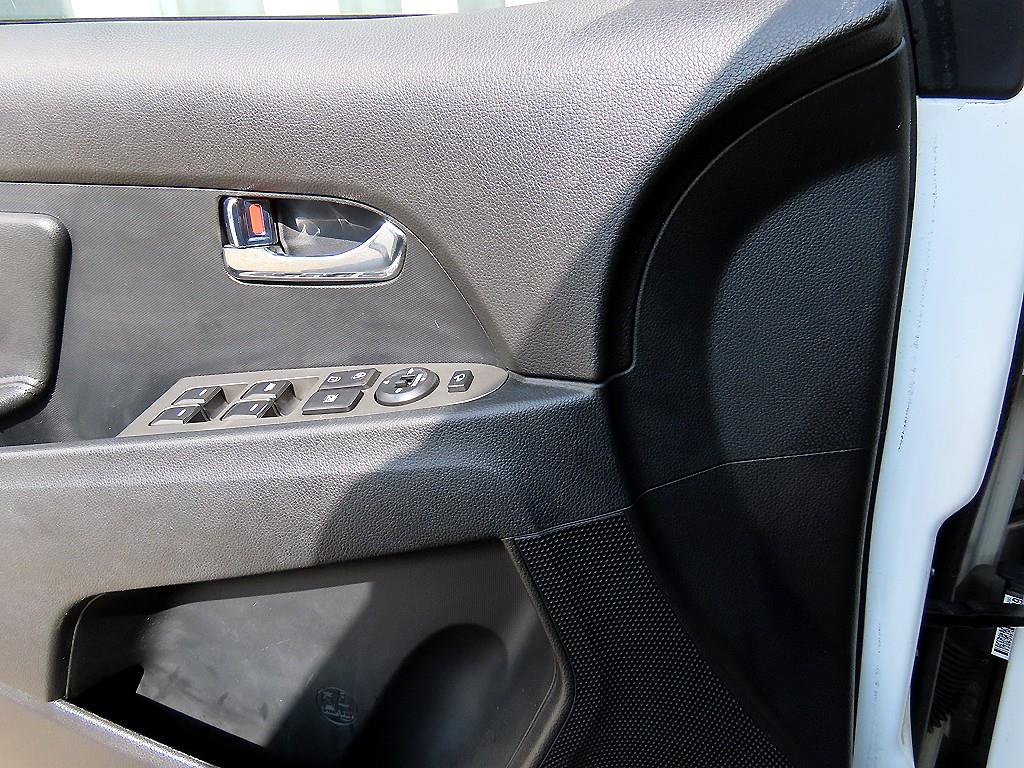 KIA Sportage - Vista 11