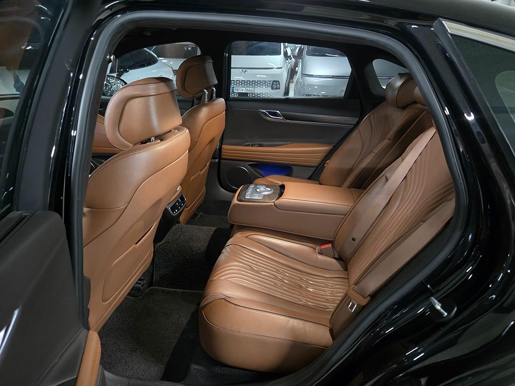 Genesis G80 - Vista 6