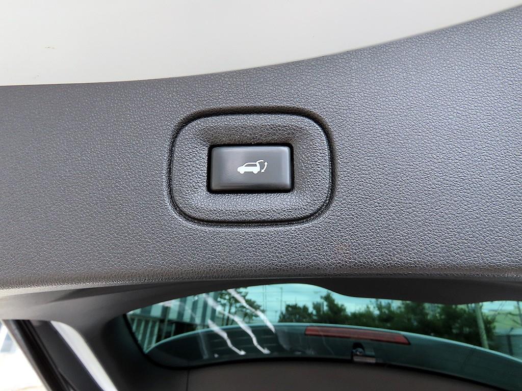 SAMSUNG QM6 2017 Blanco - Importación desde Corea - HF Imports Iquique - Foto 17