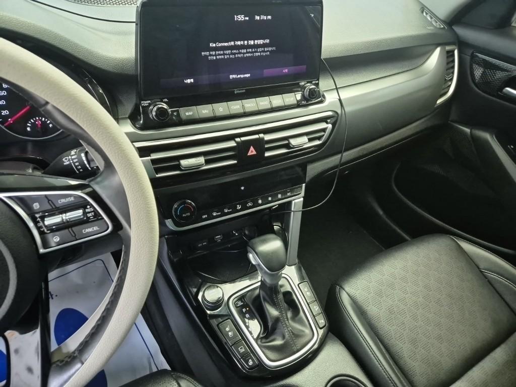 KIA Seltos - Vista 10