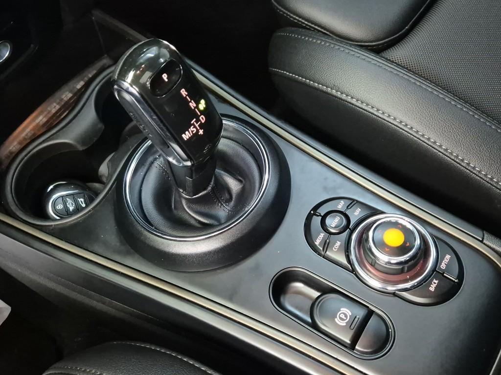 Mini Countryman - Vista 8