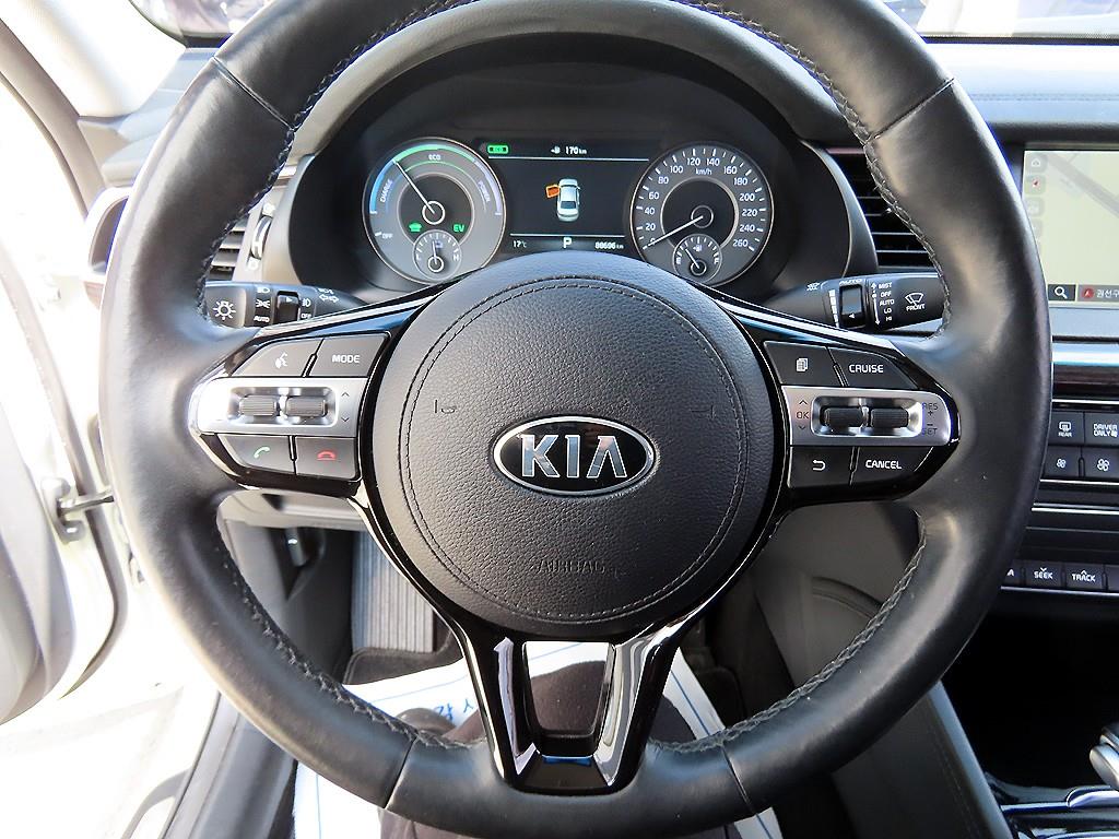 KIA K7 - Vista 8