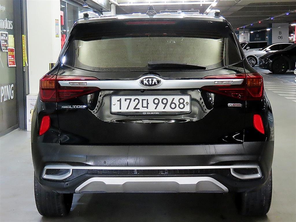KIA Seltos - Vista 5