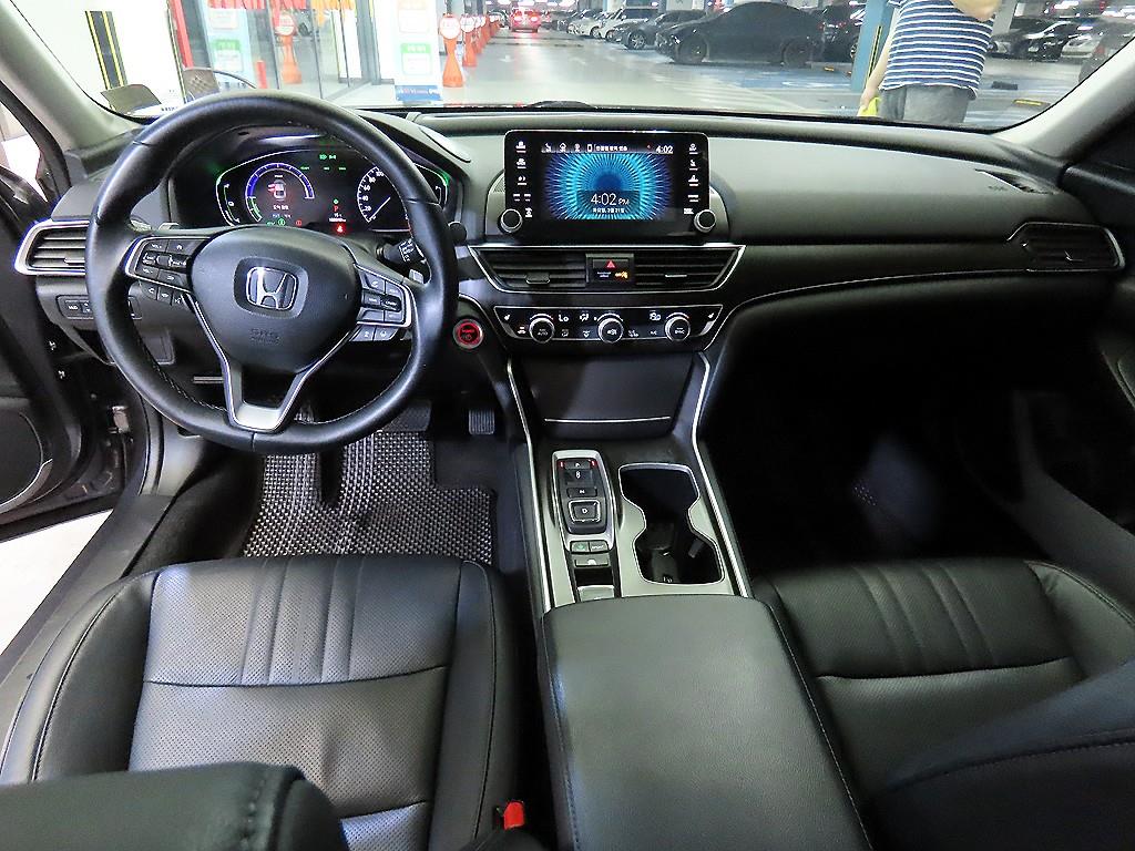 Honda Accord - Vista 10