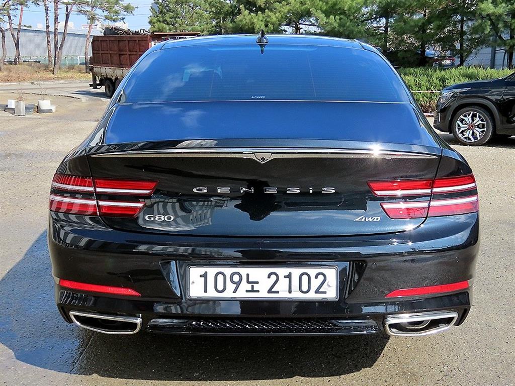 Genesis G80 - Vista 4