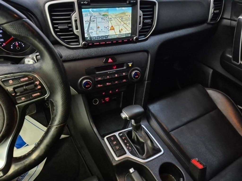 KIA Sportage - Vista 10