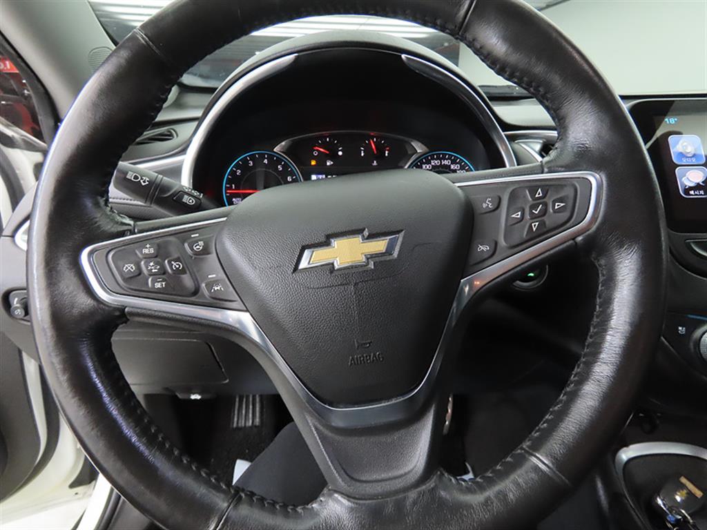 Chevrolet Malibu - Vista 8