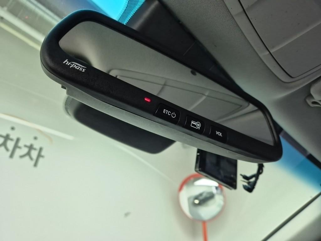 HYUNDAI Grandeur 2018 Gris - Importación desde Corea - HF Imports Iquique - Foto 16