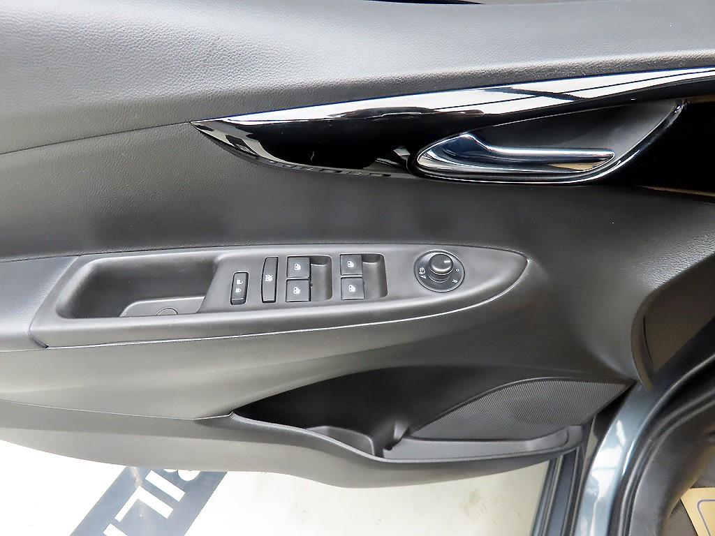 Chevrolet Spark - Vista 11