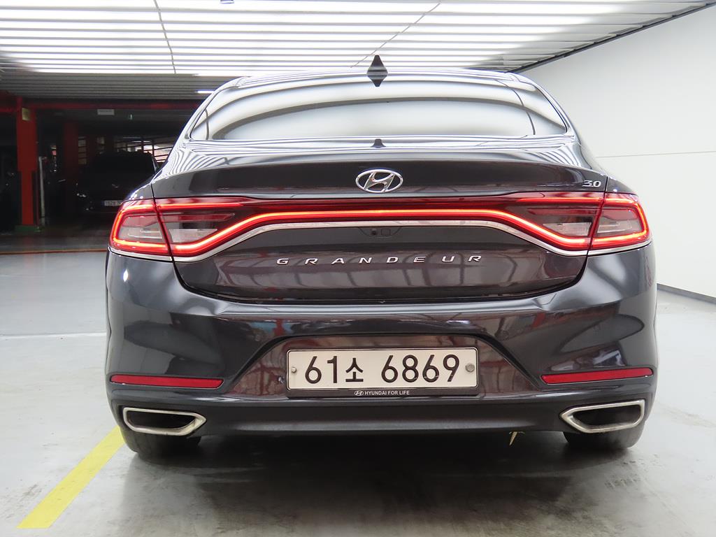 HYUNDAI Grandeur - Vista 4