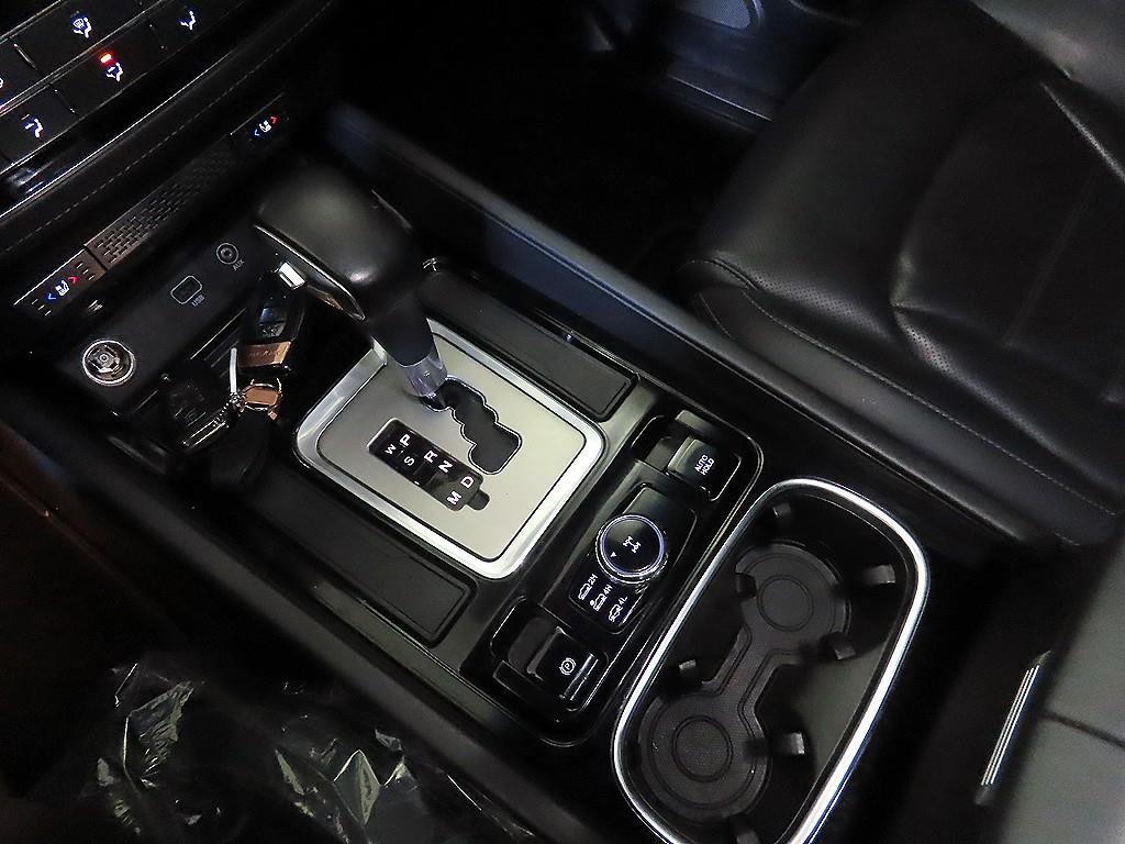 Ssangyong Rexton - Vista 12