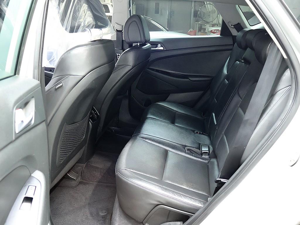 HYUNDAI Tucson 2017 Gris - Importación desde Corea - HF Imports Iquique - Foto 12
