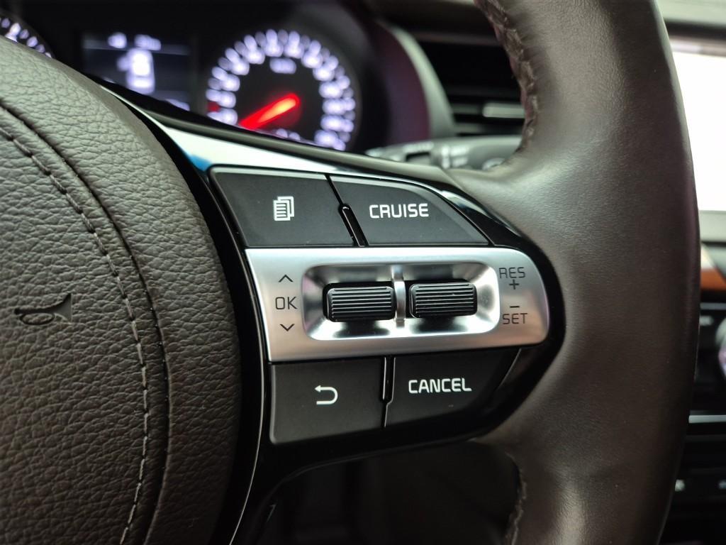 KIA K7 2016 Gris - Importación desde Corea - HF Imports Iquique - Foto 15