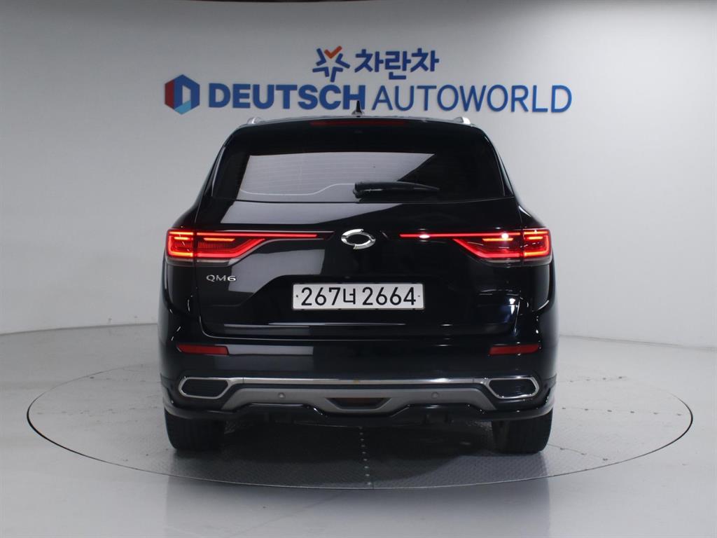 SAMSUNG QM6 - Vista 4