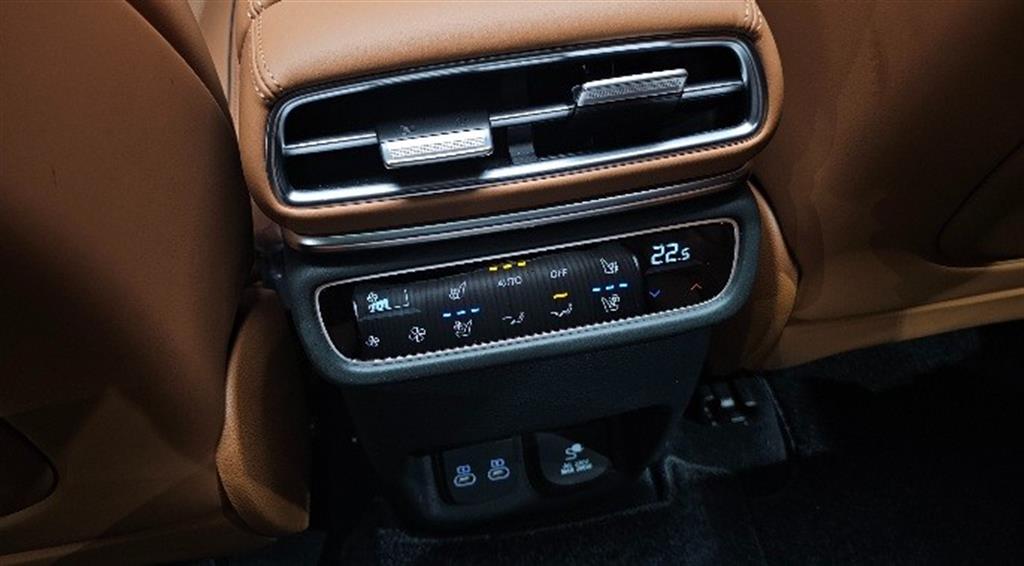 Genesis GV80 2024 Gris - Importación desde Corea - HF Imports Iquique - Foto 18