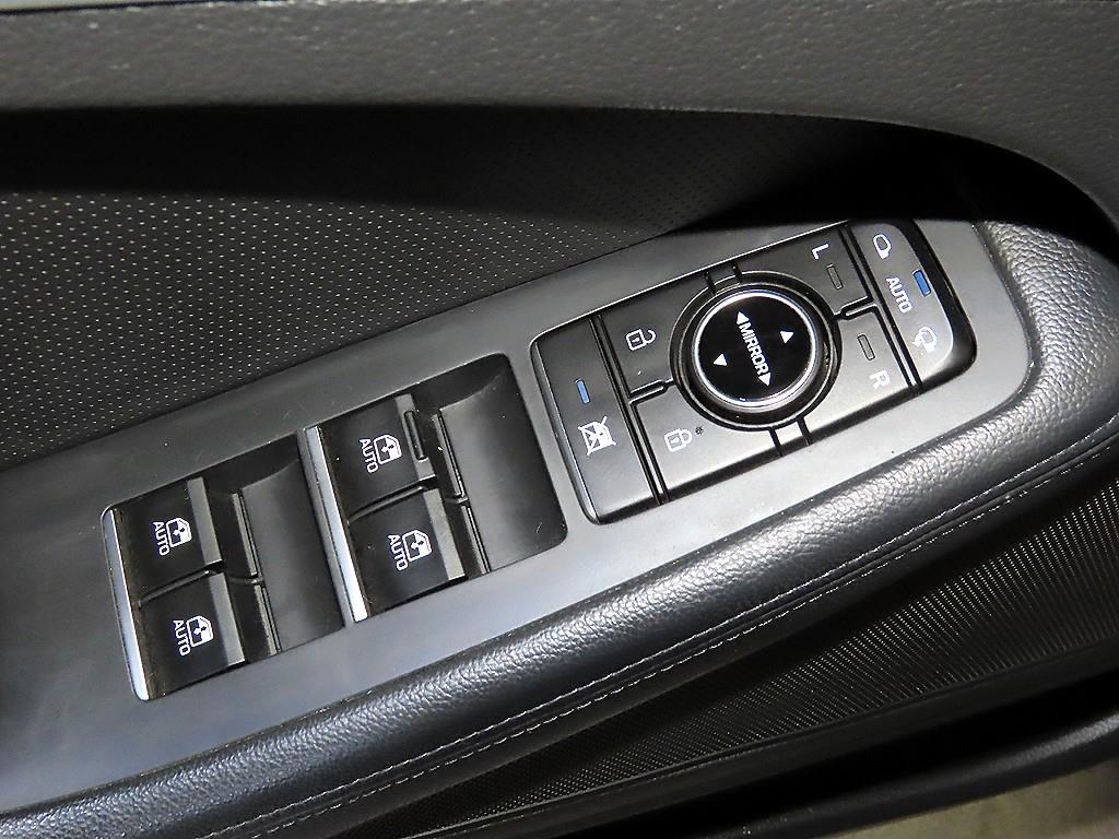 HYUNDAI Genesis 2014 Negro - Importación desde Corea - HF Imports Iquique - Foto 15