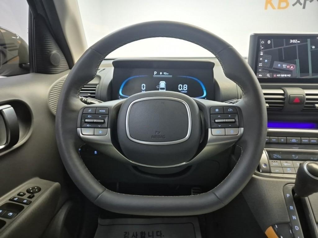 HYUNDAI Casper - Vista 9