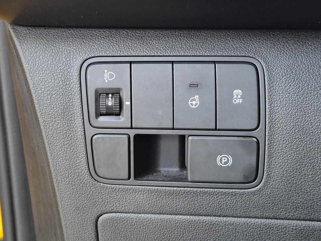 HYUNDAI Staria 2022 Amarillo - Importación desde Corea - HF Imports Iquique - Foto 18