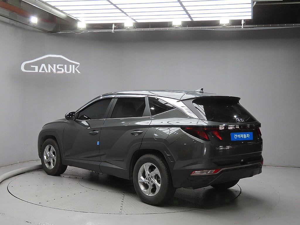 HYUNDAI Tucson - Vista 5