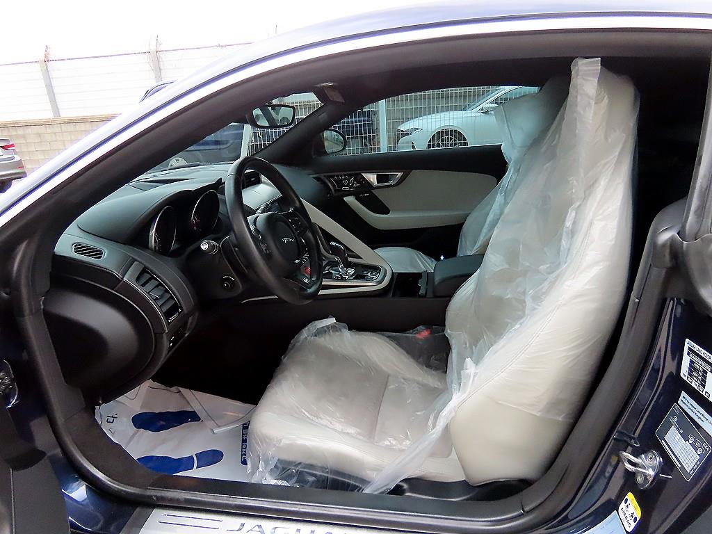 Jaguar F-TYPE - Vista 5