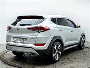 HYUNDAI Tucson - Vista 8