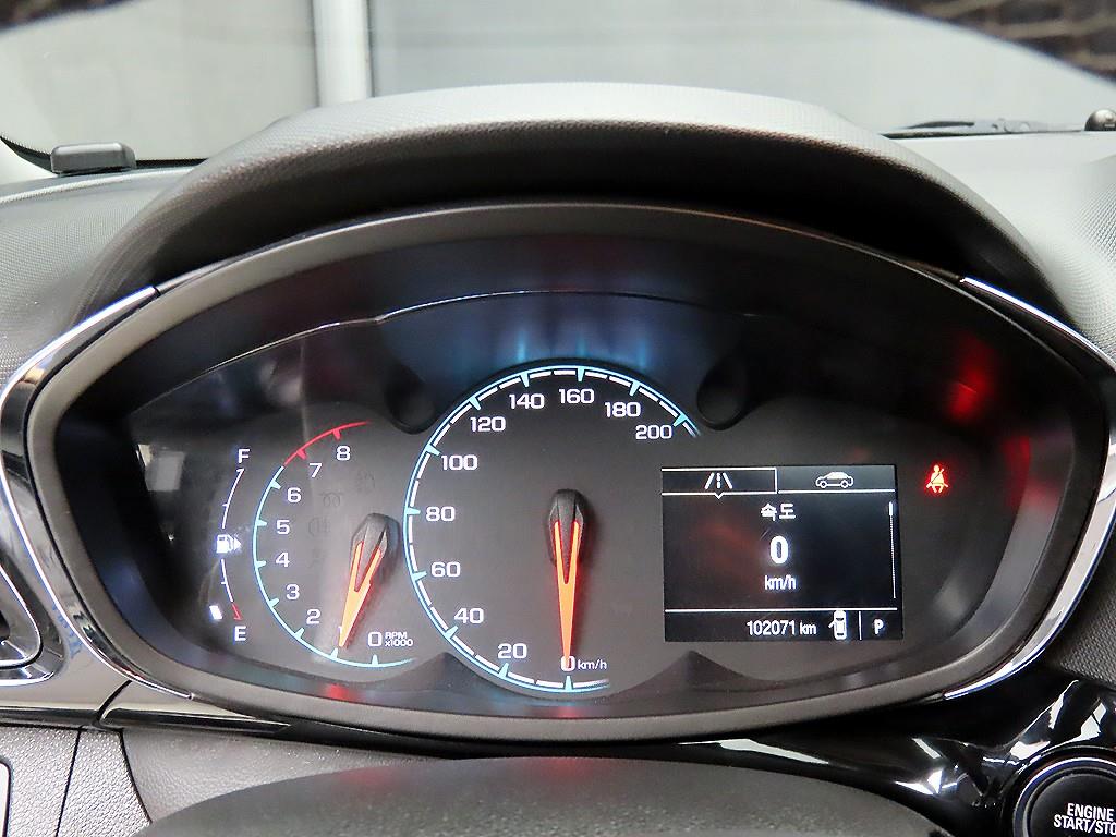 Chevrolet Spark - Vista 8