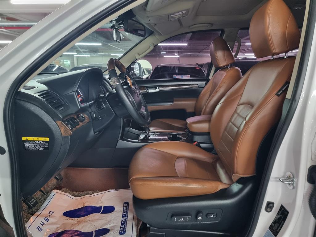 KIA Mohave - Vista 5