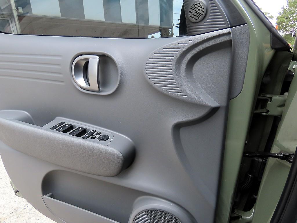 HYUNDAI Casper - Vista 11