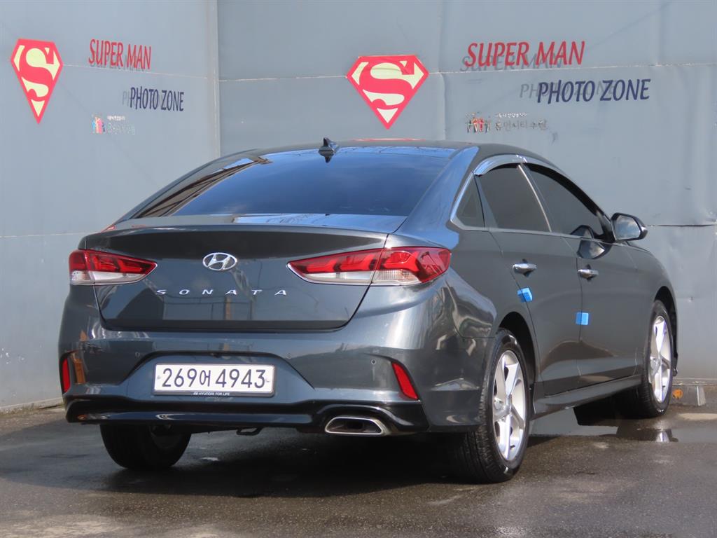 HYUNDAI Sonata - Vista 7