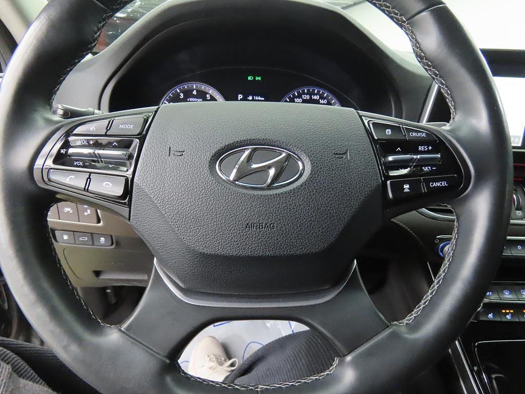 HYUNDAI Grandeur - Vista 10