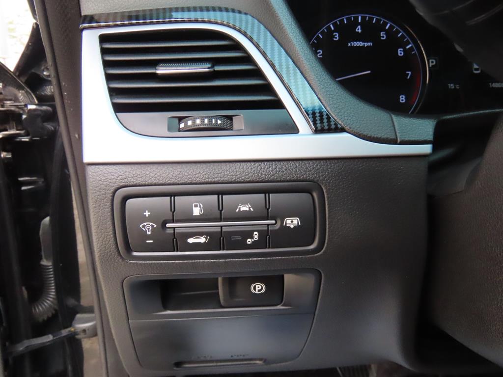 HYUNDAI Genesis 2014 Negro - Importación desde Corea - HF Imports Iquique - Foto 13