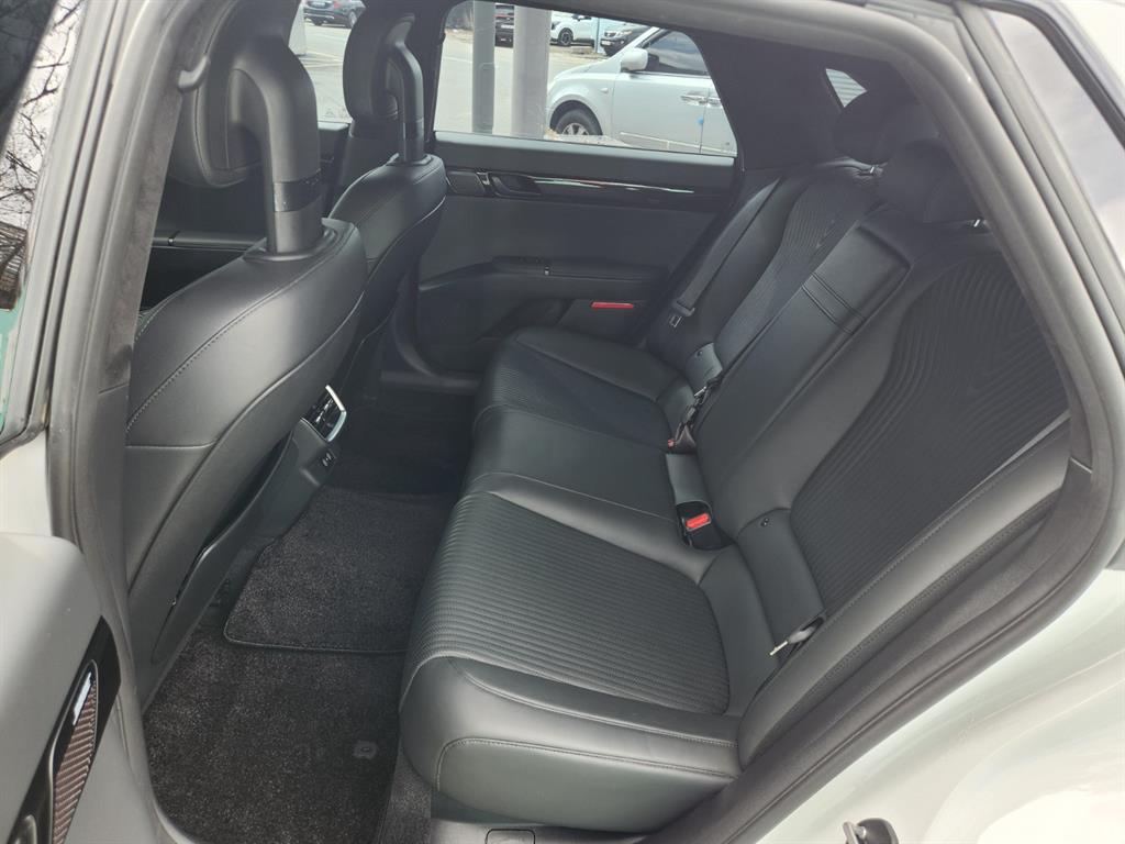 HYUNDAI Grandeur - Vista 7