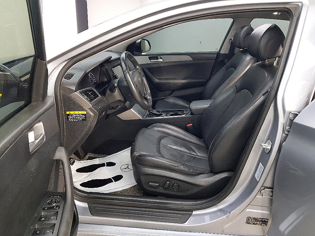 HYUNDAI Sonata - Vista 8