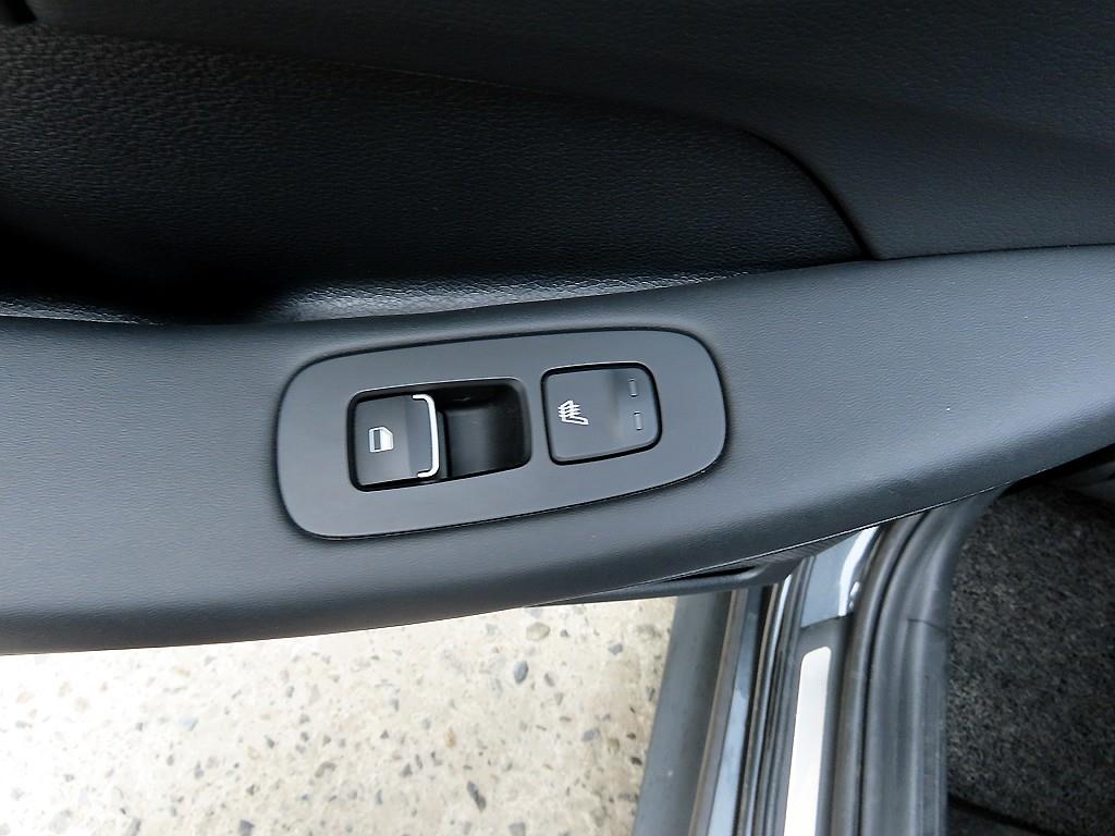 HYUNDAI Sonata - Vista 9