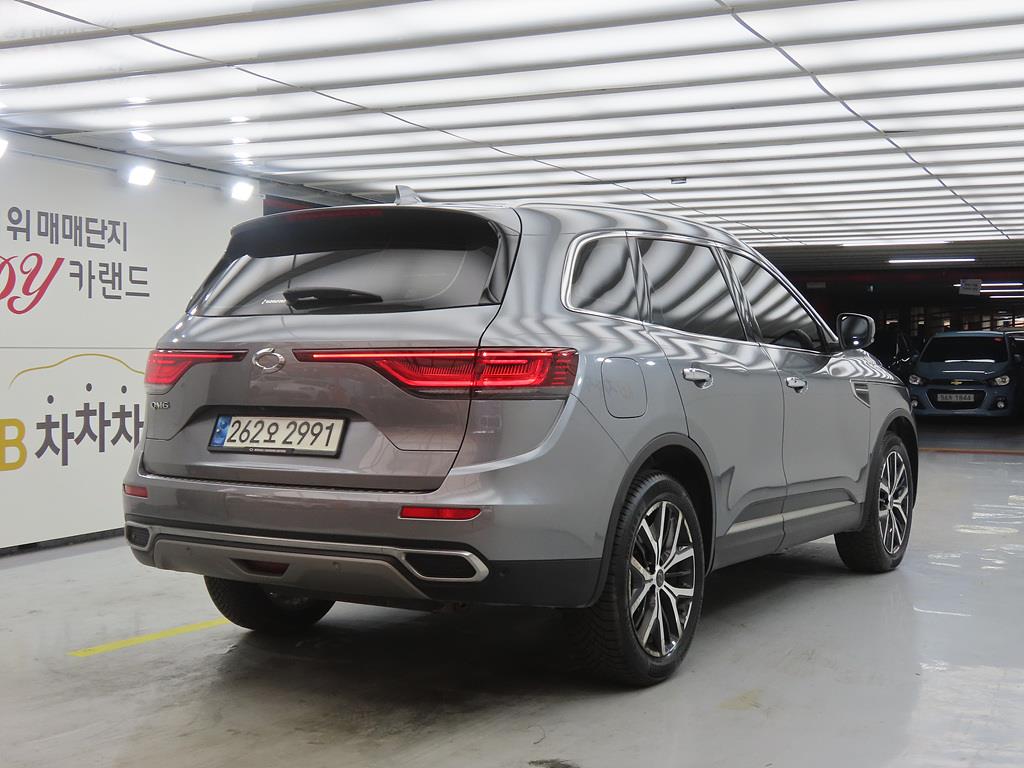 SAMSUNG QM6 - Vista 4