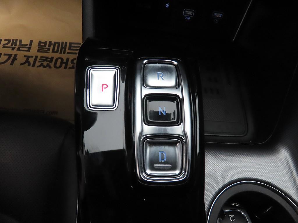 HYUNDAI Sonata - Vista 10