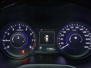 HYUNDAI Grandeur - Vista 12