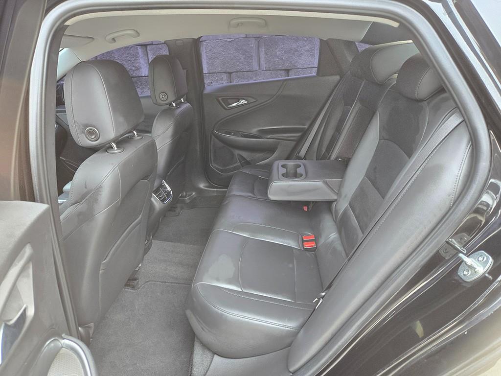 Chevrolet Malibu - Vista 6