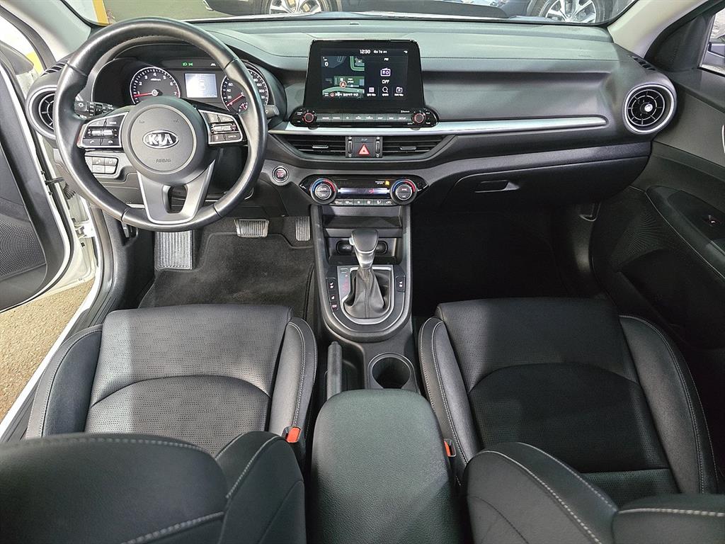 KIA K3 2021 Blanco - Importación desde Corea - HF Imports Iquique - Foto 14