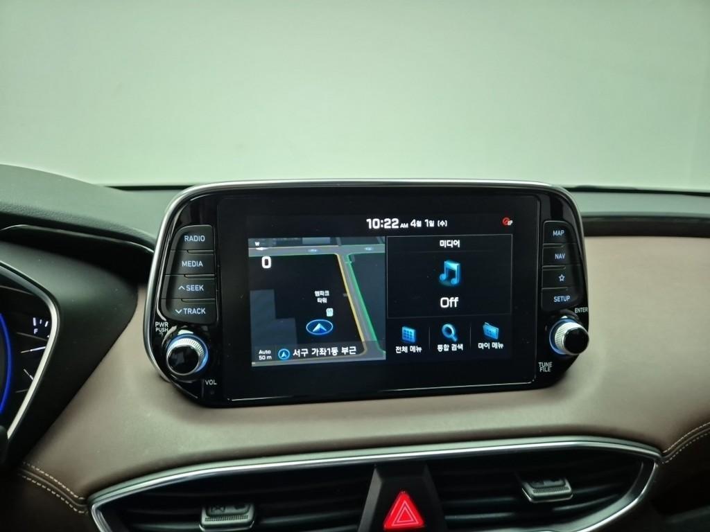 HYUNDAI Santa Fe 2019 Negro - Importación desde Corea - HF Imports Iquique - Foto 13