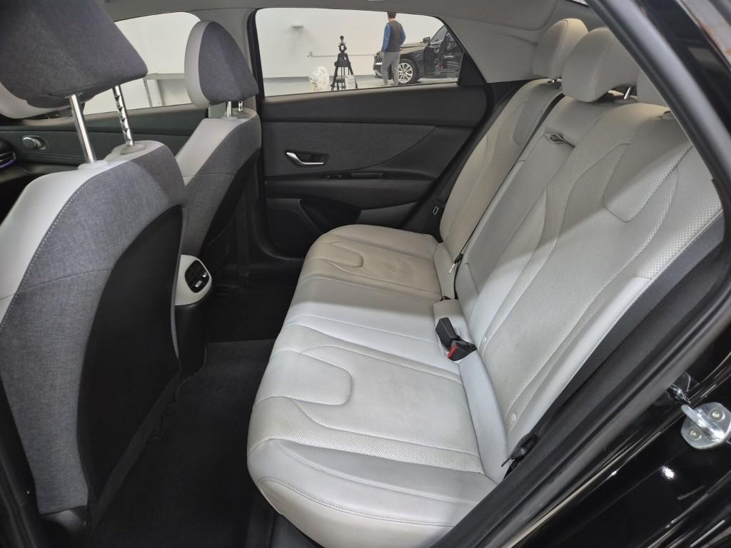 HYUNDAI Avante 2021 Negro - Importación desde Corea - HF Imports Iquique - Foto 18