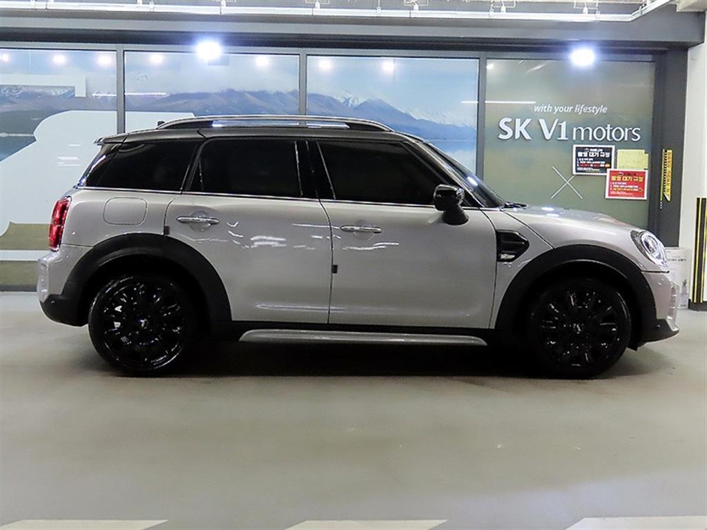 Mini Countryman - Vista 3